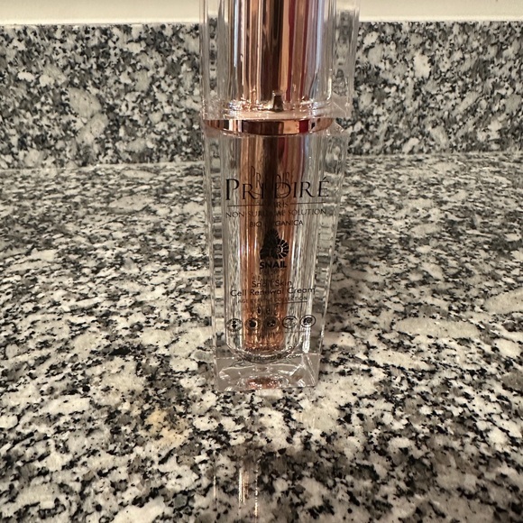 Predire Paris Snail Skin Renewal Cream- Luxury Skincare Product!